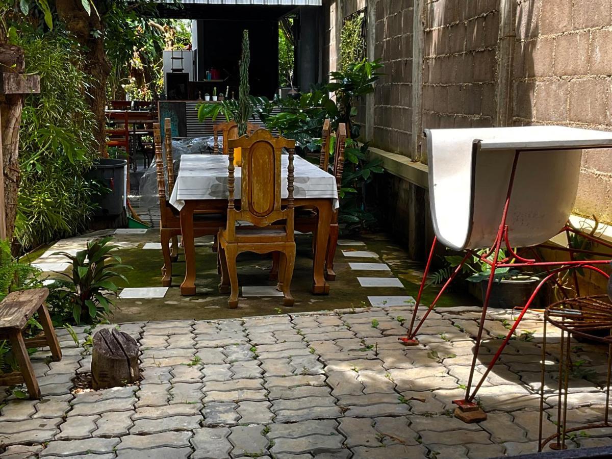 Kwanlah Homestay Mae Chaem Exteriör bild