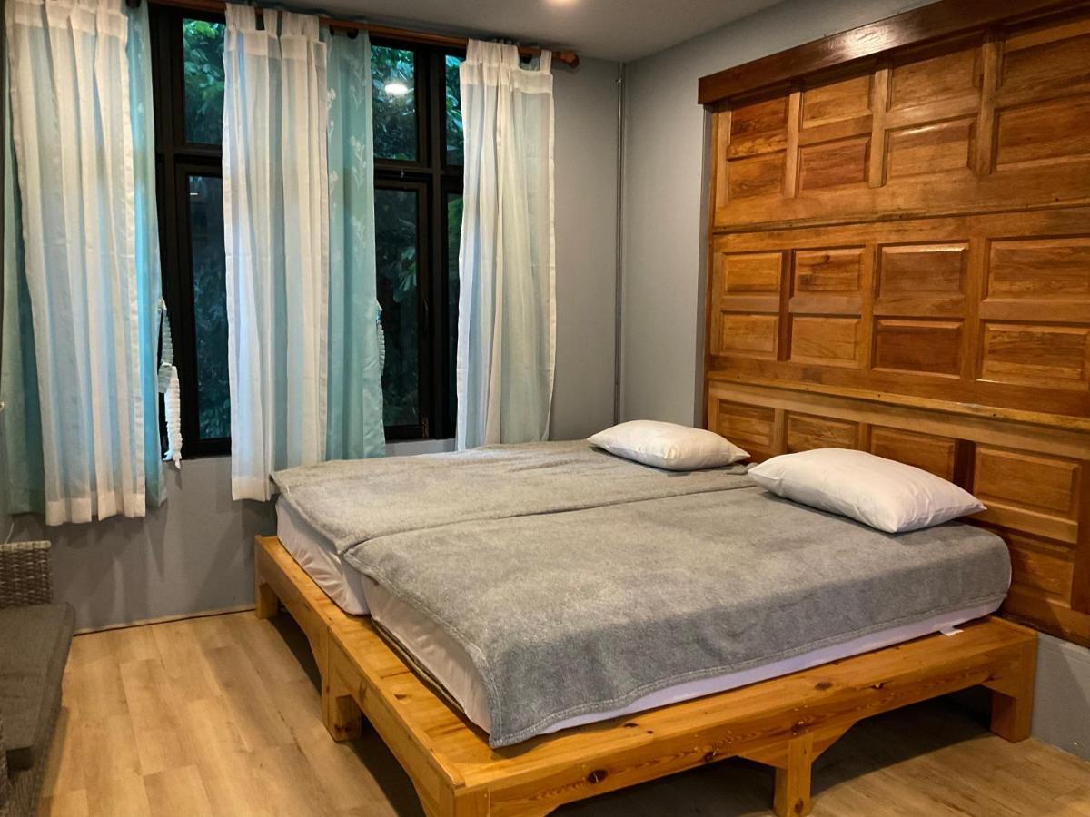 Kwanlah Homestay Mae Chaem Exteriör bild