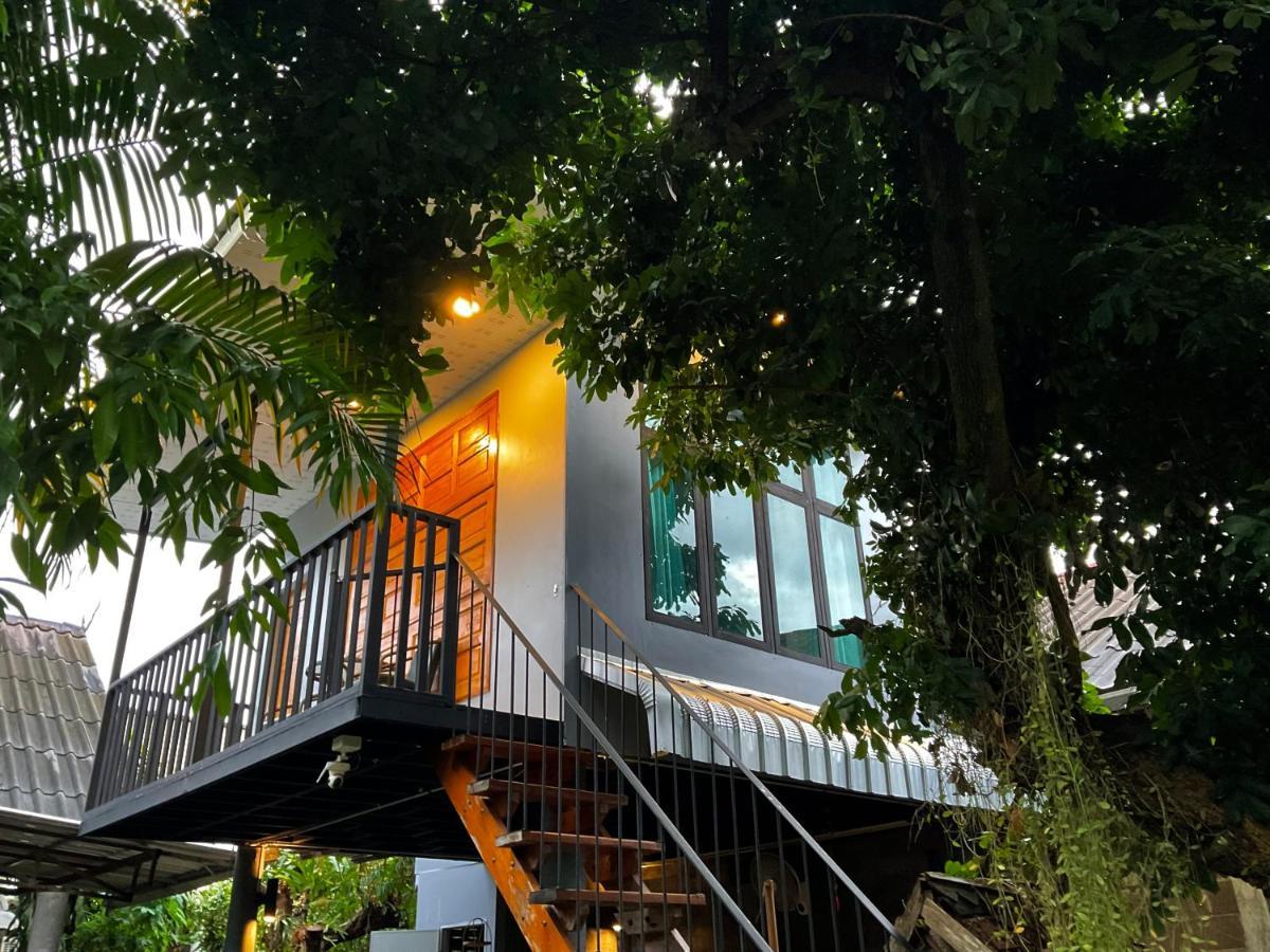 Kwanlah Homestay Mae Chaem Exteriör bild