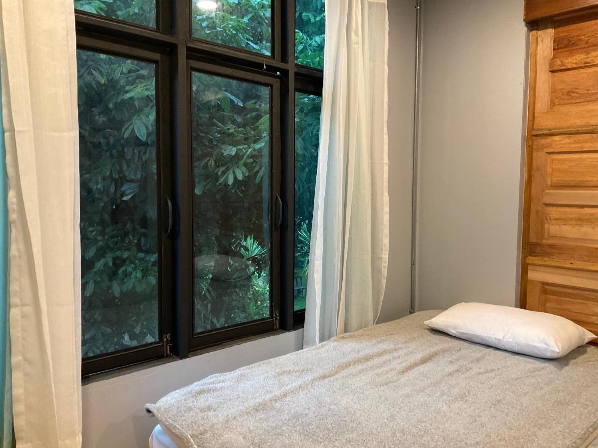 Kwanlah Homestay Mae Chaem Exteriör bild