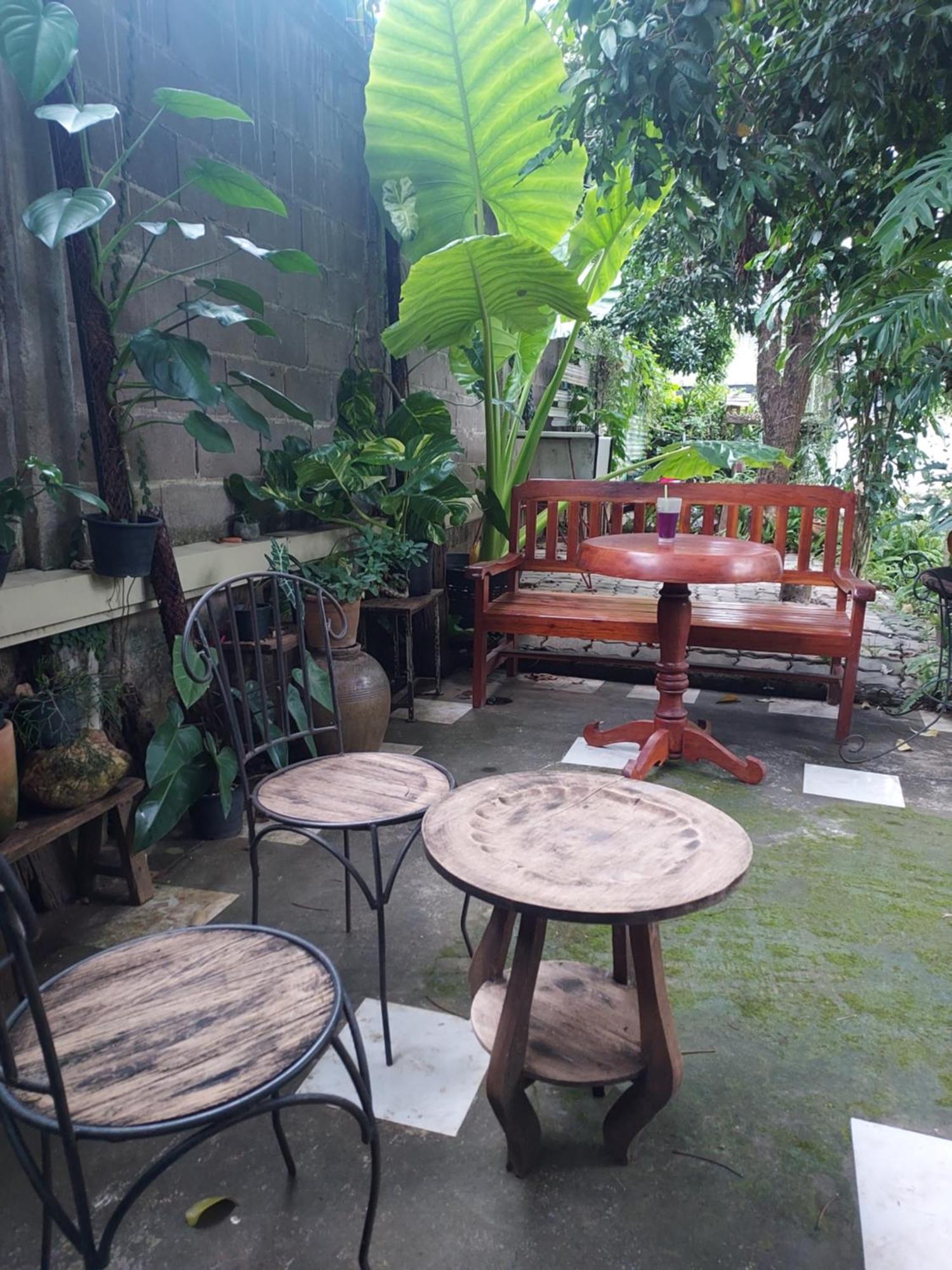 Kwanlah Homestay Mae Chaem Exteriör bild
